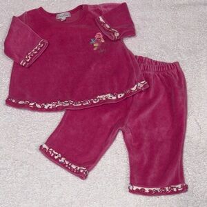 Kissy kissy dark pink velour ruffle embroidered flower set size 3/6m
